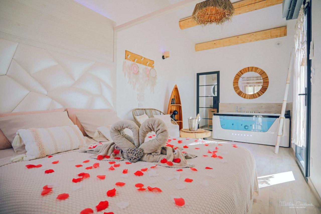 Villa Cocoon - Love Room Cocooning & 50 Nuances 屈热莱潘 外观 照片