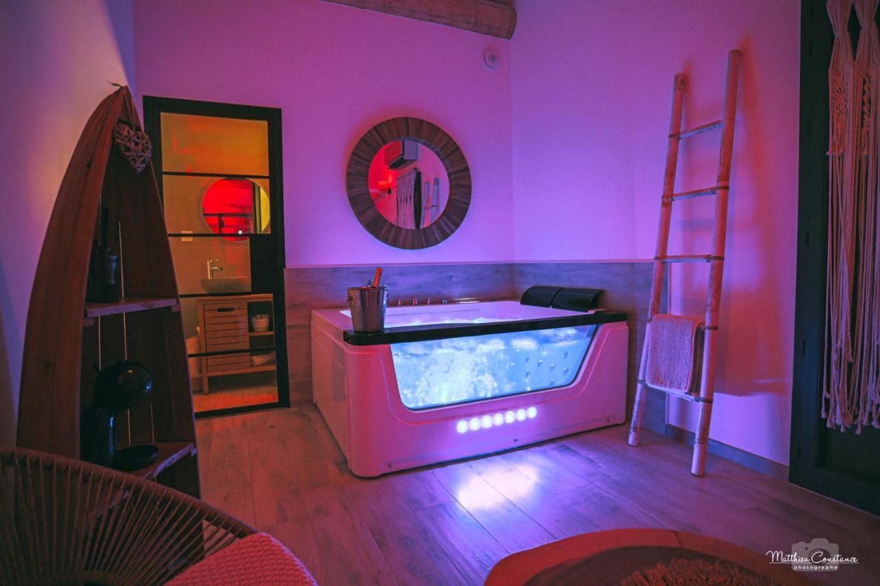 Villa Cocoon - Love Room Cocooning & 50 Nuances 屈热莱潘 外观 照片